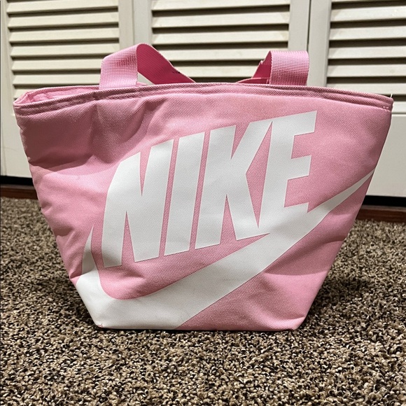 Nike Handbags - Nike Pink Lunch Bag